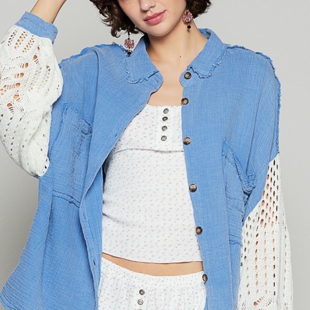 New POL Clothing Women's Gauze Knit Button Down Front Shacket Oversized Blue - Picture 8 of 10